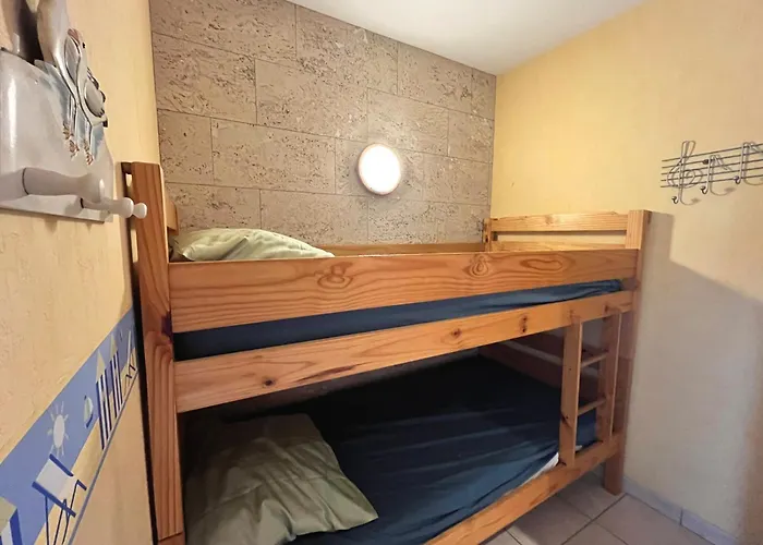 Cozy One-bedroom With Sea View And Pool T50 * Oostende