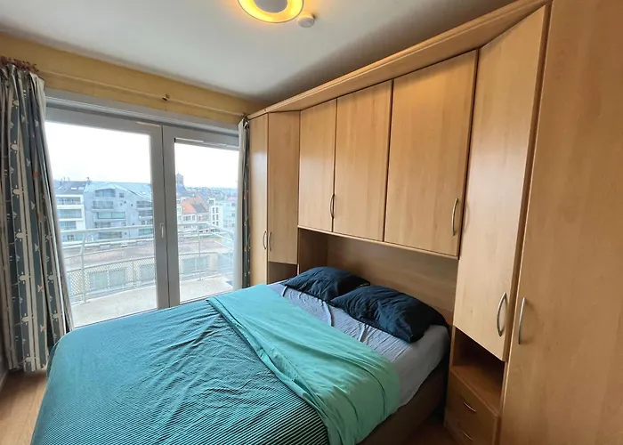 Cozy One-bedroom With Sea View And Pool T50 *